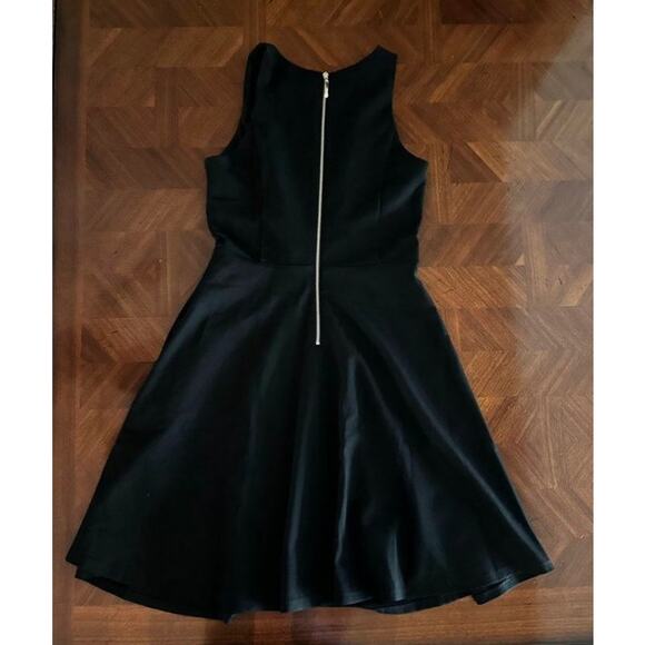 White House Black Market Black Fit & Flare Dress Size 0 with Side Pockets - Picture 15 of 16